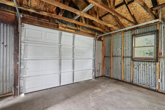 202 Radcliff Street, Locust Grove, OK 74352