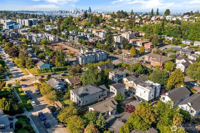 5216 40th Avenue SW, Seattle, WA 98136