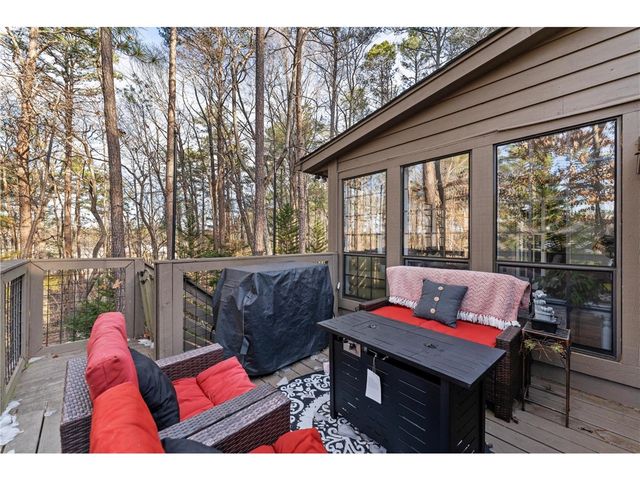 11 Pine Garden Way Drive, Salem, SC 29676