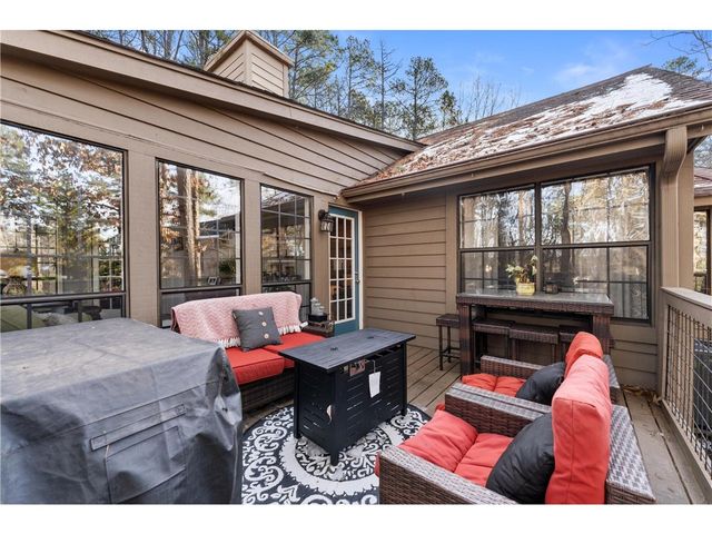 11 Pine Garden Way Drive, Salem, SC 29676