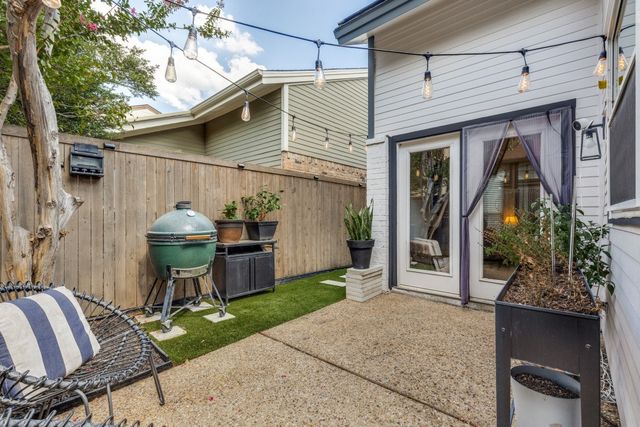 3207 Basil Court, Dallas, TX 75204