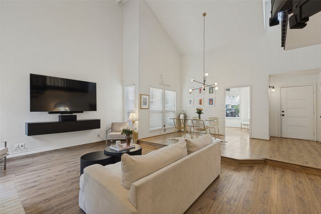 3207 Basil Court, Dallas, TX 75204