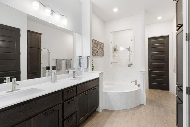 103 Cartwheel BND 51, Austin, TX 78738