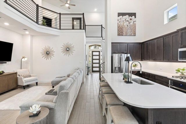 103 Cartwheel BND 51, Austin, TX 78738