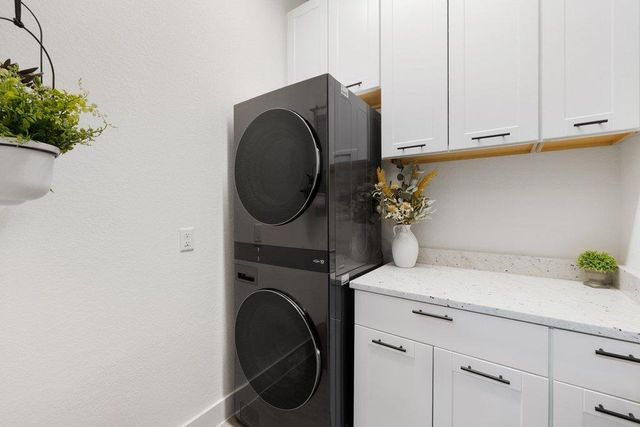 103 Cartwheel BND 51, Austin, TX 78738