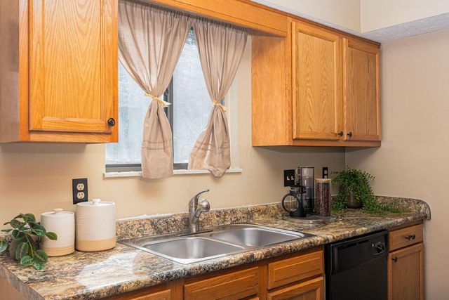 3054 Highcliff Court, Columbus, OH 43231