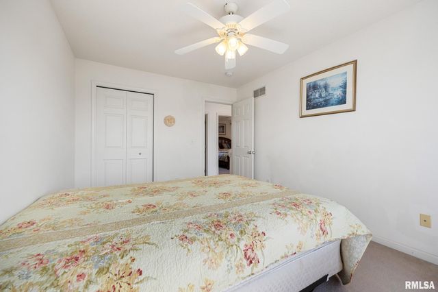 11018 N WATERTON Drive, Dunlap, IL 61525