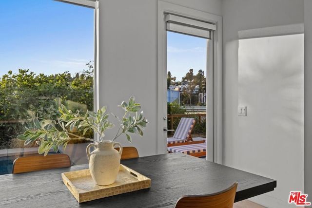 3731 Toland Way, Los Angeles, CA 90065