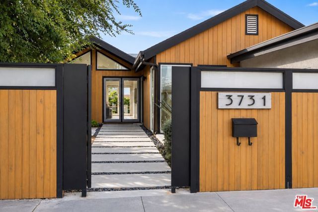 3731 Toland Way, Los Angeles, CA 90065