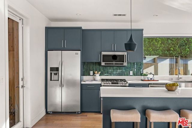 3731 Toland Way, Los Angeles, CA 90065