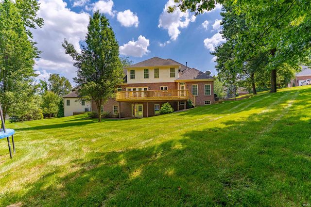 8660 Copper Creek Drive, Newburgh, IN 47630