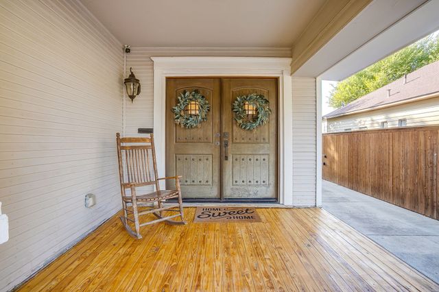 2912 S Jennings Avenue S, Fort Worth, TX 76110