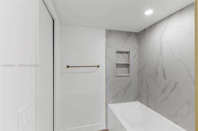 1400 NE 57th Ct 102, Fort Lauderdale, FL 33334