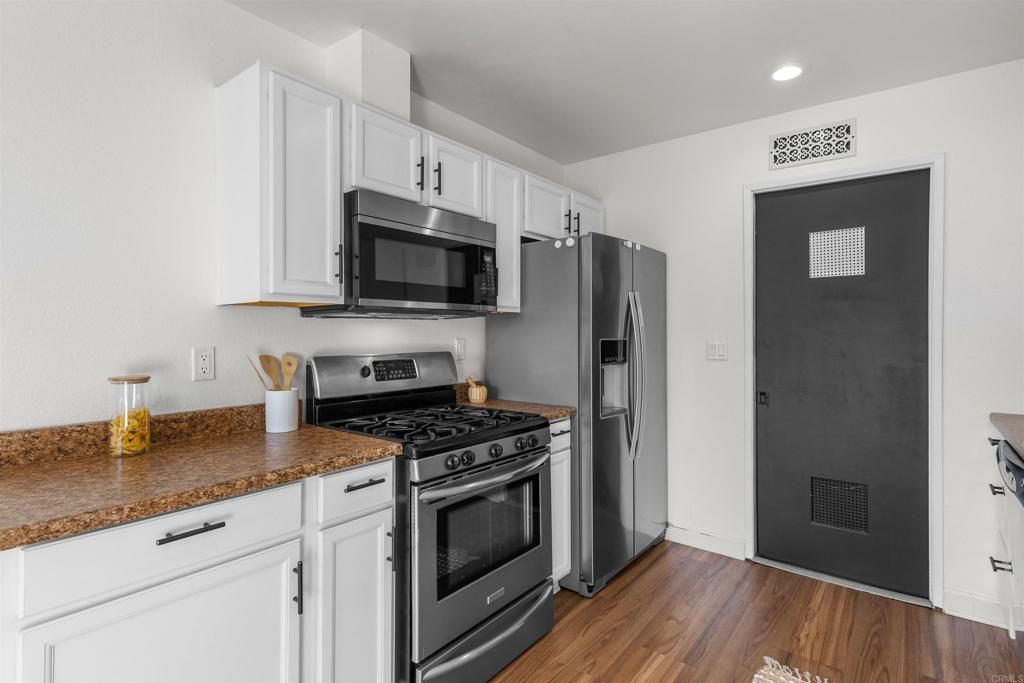 1217 Mariposa Court, Vista, CA 92084 — photo 4