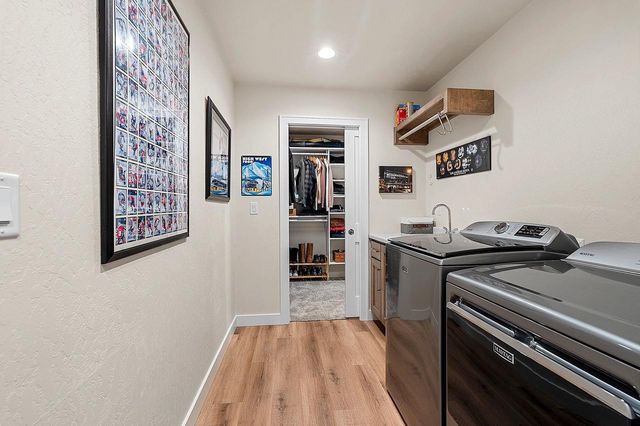 2555 WILLOW COURT, Green Bay, WI 54311