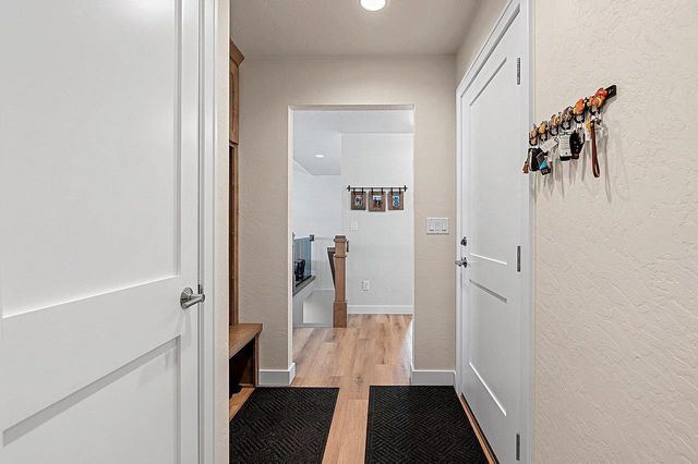 2555 WILLOW COURT, Green Bay, WI 54311