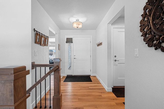 2555 WILLOW COURT, Green Bay, WI 54311