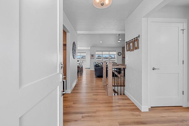 2555 WILLOW COURT, Green Bay, WI 54311