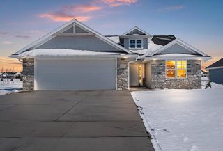2555 WILLOW COURT, Green Bay, WI 54311