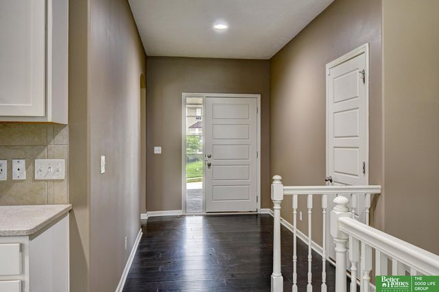 18325 Polk Street, Omaha, NE 68135