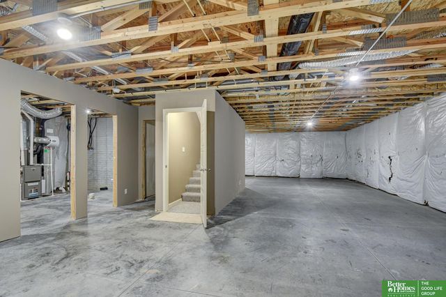 18325 Polk Street, Omaha, NE 68135
