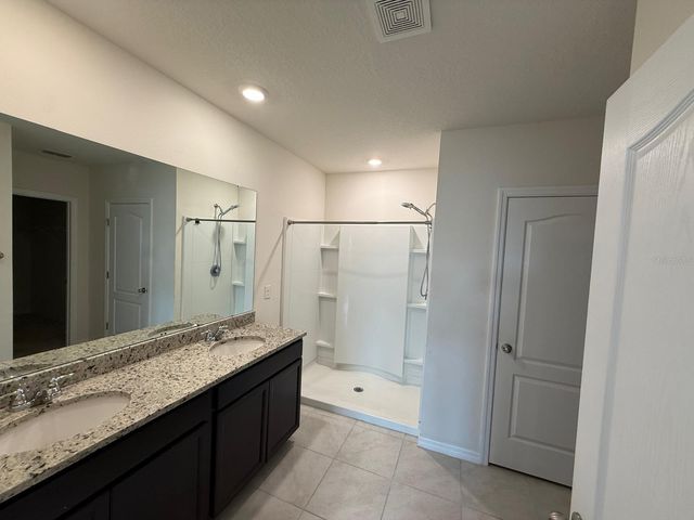 5628 SILTSTONE STREET, Lakeland, FL 33811