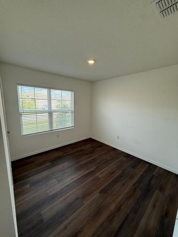 5628 SILTSTONE STREET, Lakeland, FL 33811