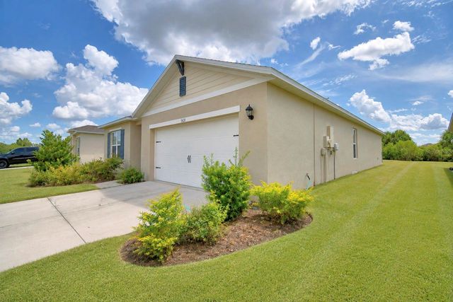 5628 SILTSTONE STREET, Lakeland, FL 33811