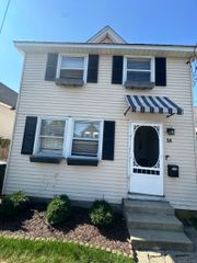 98 Naugatuck Avenue, Milford, CT 06460