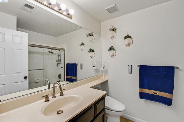 3374 Brook Leaf Ct, San Jose, CA 95132