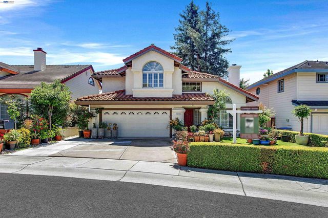 3374 Brook Leaf Ct, San Jose, CA 95132