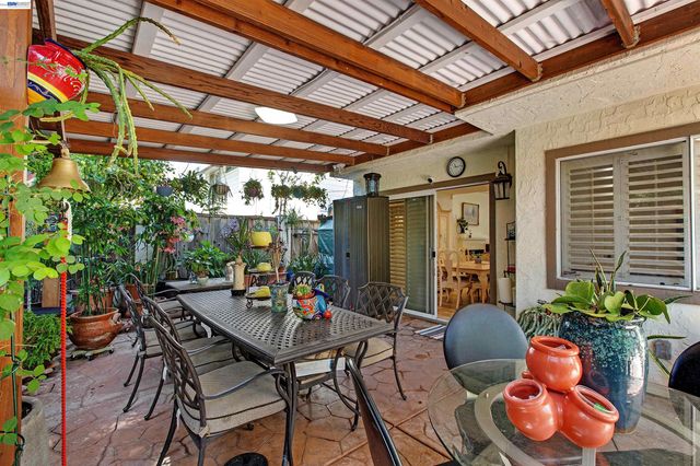 3374 Brook Leaf Ct, San Jose, CA 95132