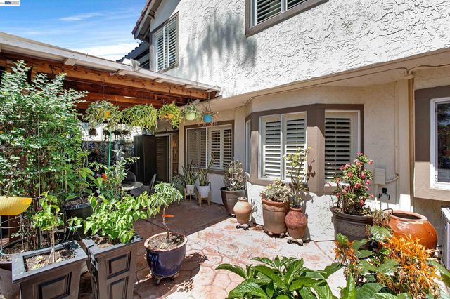 3374 Brook Leaf Ct, San Jose, CA 95132