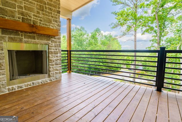 215 Brookhaven Drive, Blairsville, GA 30512