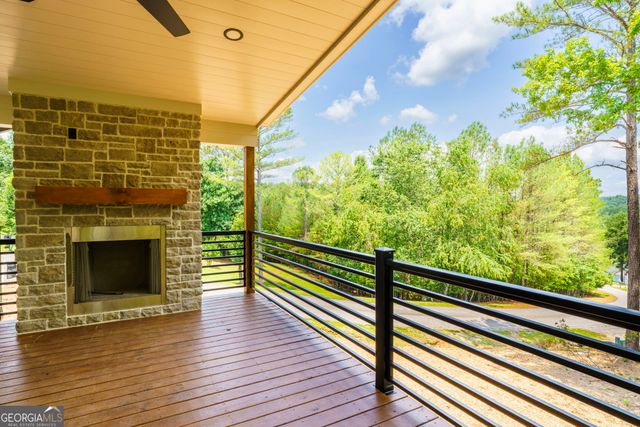 215 Brookhaven Drive, Blairsville, GA 30512