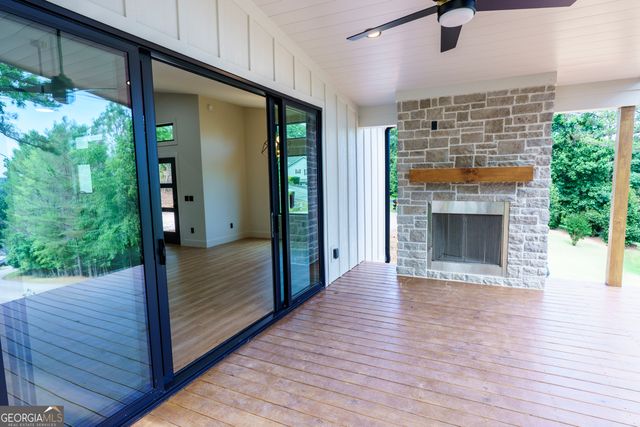 215 Brookhaven Drive, Blairsville, GA 30512