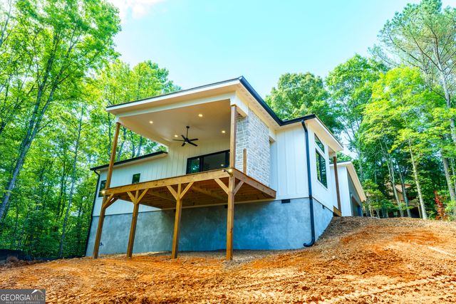 215 Brookhaven Drive, Blairsville, GA 30512