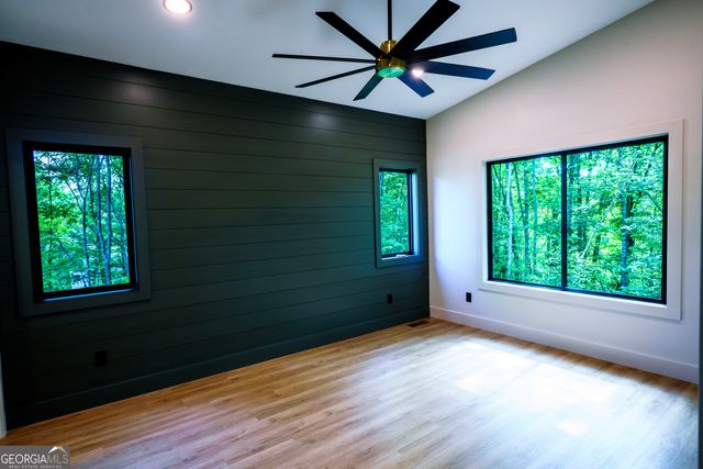 215 Brookhaven Drive, Blairsville, GA 30512