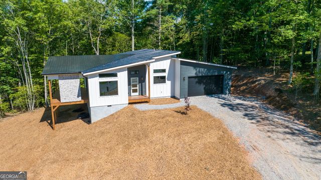 215 Brookhaven Drive, Blairsville, GA 30512