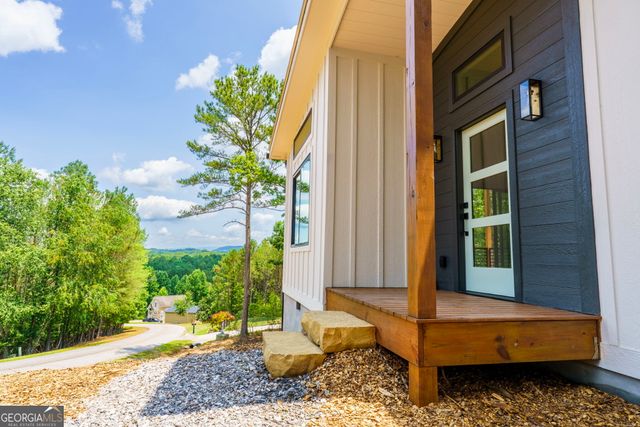 215 Brookhaven Drive, Blairsville, GA 30512