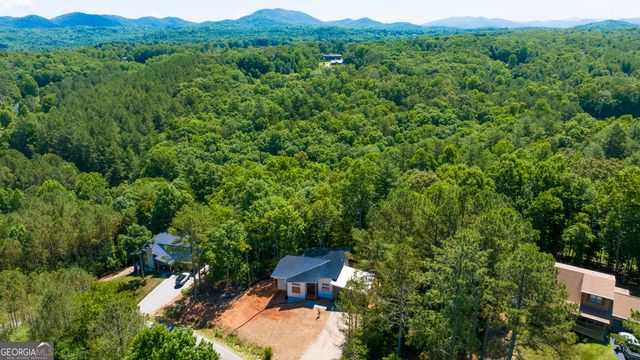 215 Brookhaven Drive, Blairsville, GA 30512