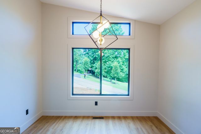 215 Brookhaven Drive, Blairsville, GA 30512