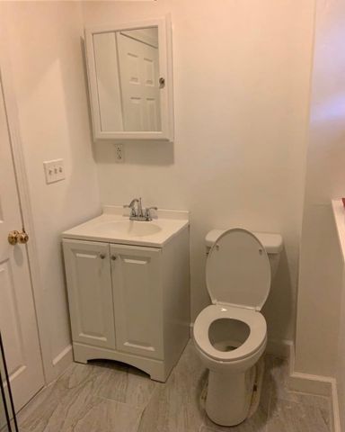 393-397 Water A, Quincy, MA 02169