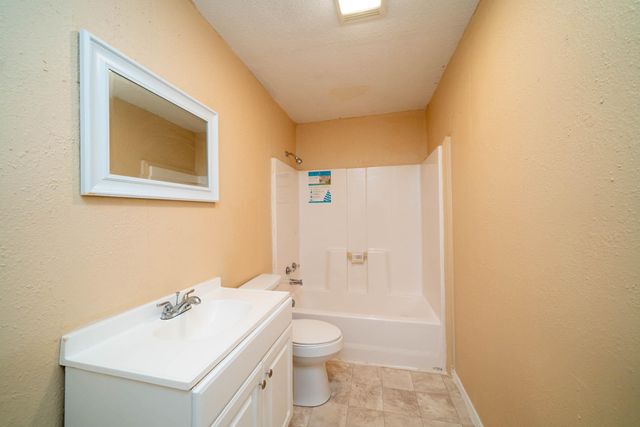 809 Herbert, Marshall, TX 75670