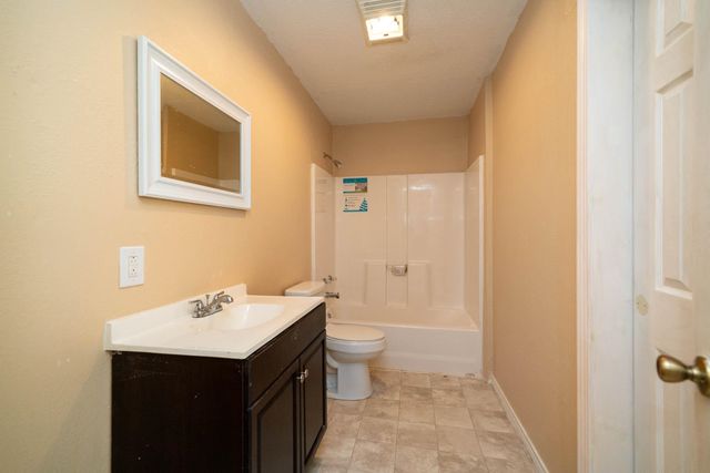 809 Herbert, Marshall, TX 75670