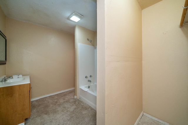 809 Herbert, Marshall, TX 75670