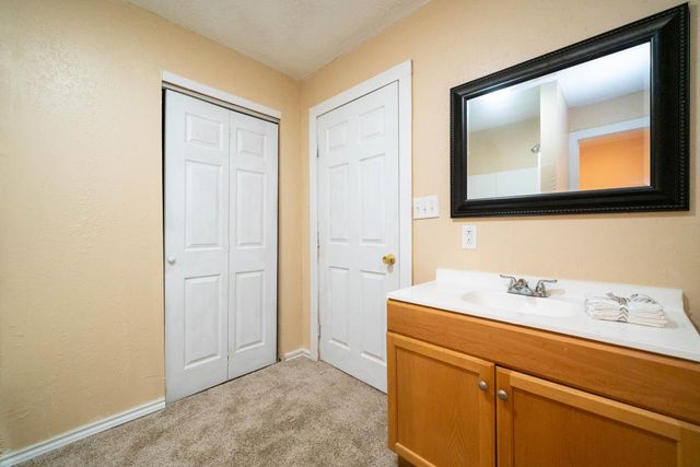 809 Herbert, Marshall, TX 75670