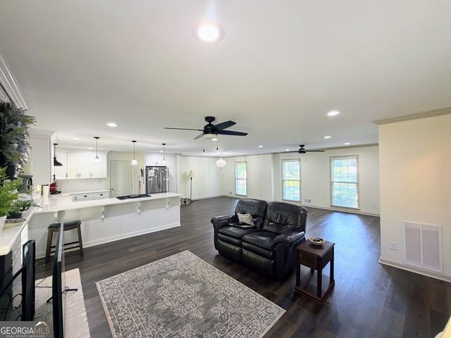 380 Burke Circle, Mcdonough, GA 30253