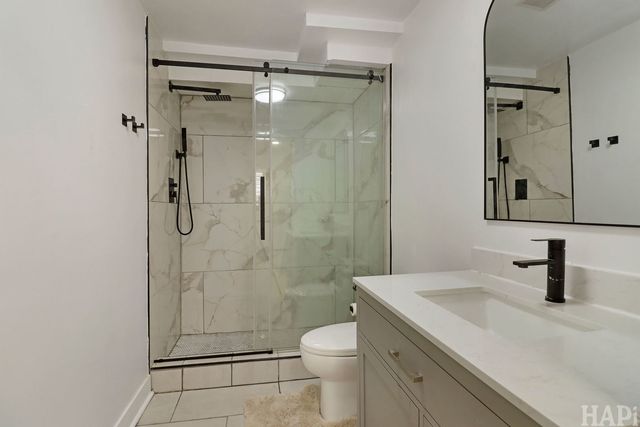 5338 W Kinzie Street, Chicago, IL 60644