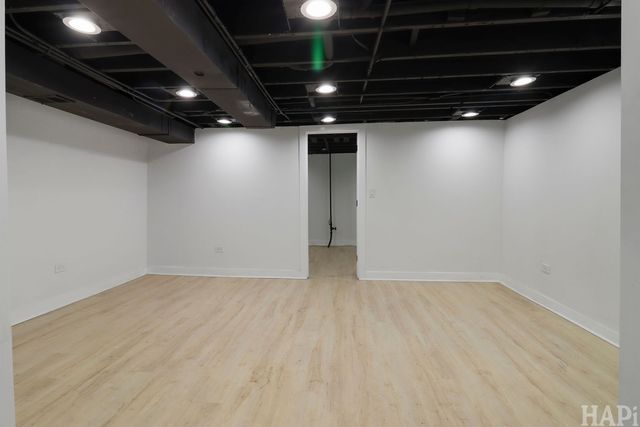 5338 W Kinzie Street, Chicago, IL 60644
